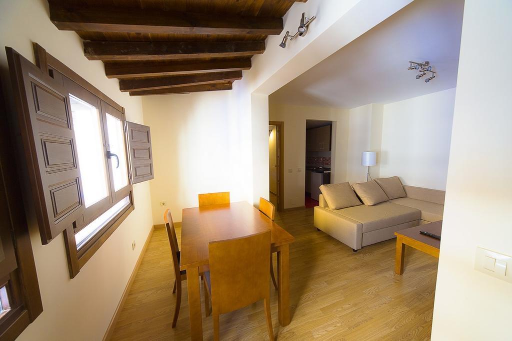 Apartamentos Del Casco Toledo Phòng bức ảnh
